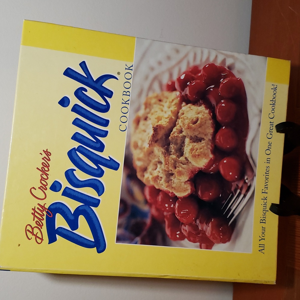 Betty Crocker Bisquick Cookbook